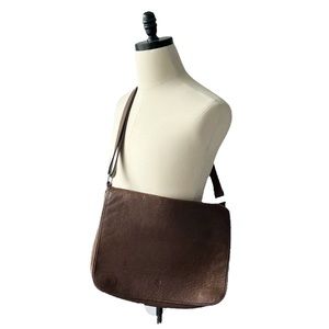 Valentina In Pelle Pebbled Leather Messenger Bag - Unisex